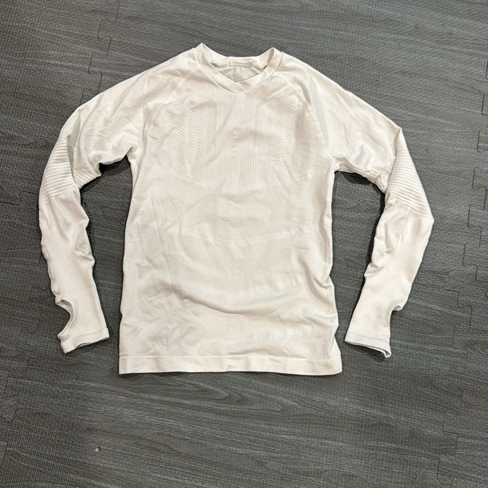 kids athletic quick dry base-layer tops size 8/9